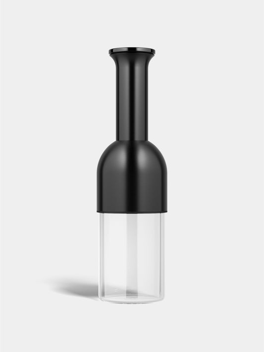 ETO 750 wine decanter: Graphite satin finish